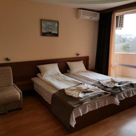 Paris Hotel Balchik Eksteriør billede