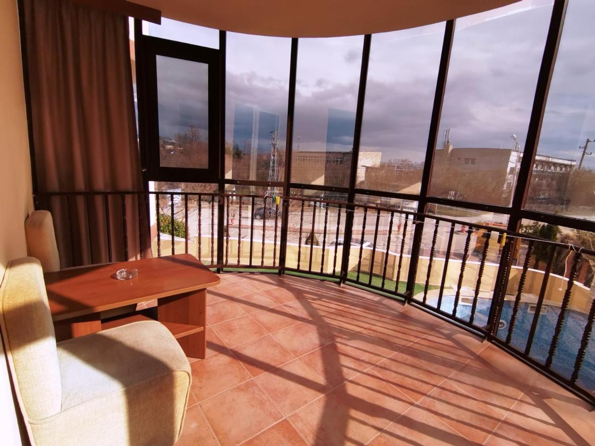 Paris Hotel Balchik Eksteriør billede